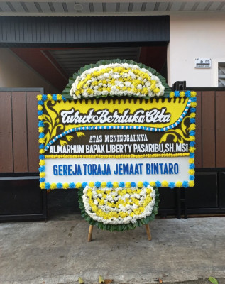 Papan Bunga Duka di Serbajadi